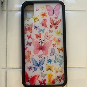 wildflower flutter case